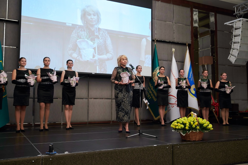 Харківський фармацевтичний університет відзначає 100-річчя - 1