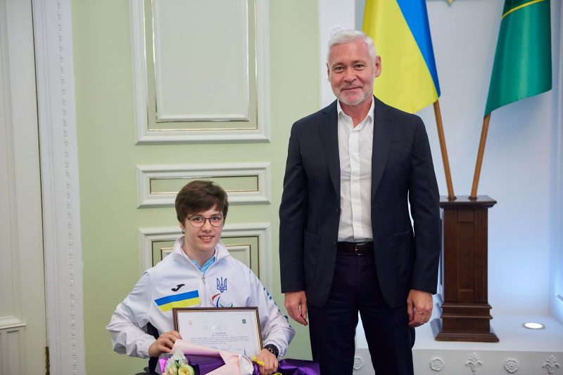 Ігор Терехов нагородив харківських паралімпійців - 5