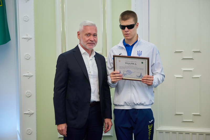 Ігор Терехов нагородив харківських паралімпійців - 7