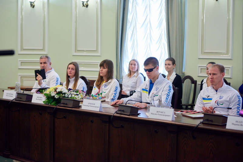 Ігор Терехов нагородив харківських паралімпійців - 26