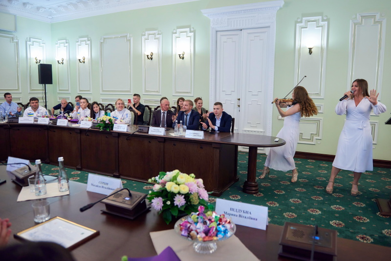 Ігор Терехов нагородив харківських паралімпійців - 37