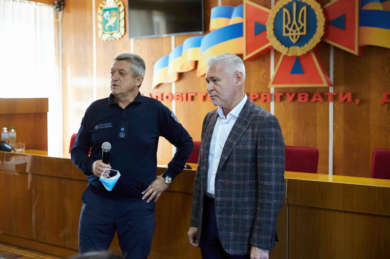 Ігор Терехов привітав рятувальників з професійним святом - 7