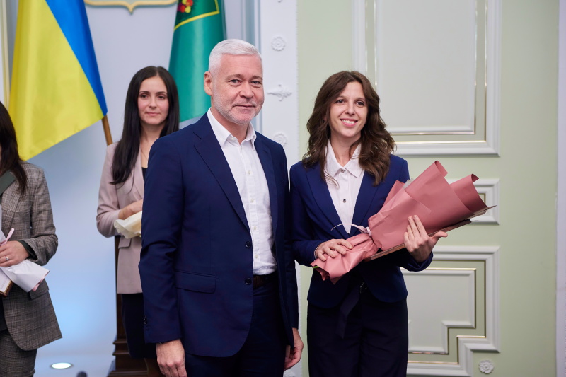 Ігор Терехов нагородив педагогів Новобаварського та Холодногірського районів - 9