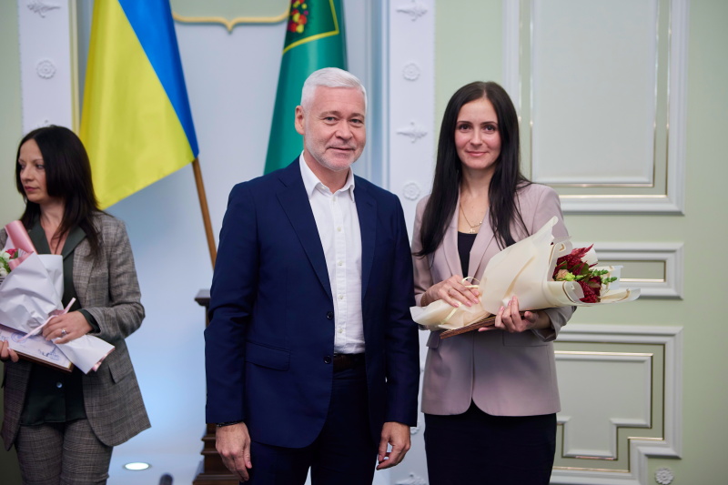 Ігор Терехов нагородив педагогів Новобаварського та Холодногірського районів - 10