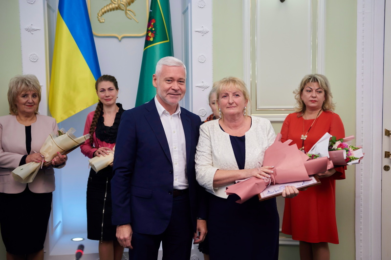 Ігор Терехов нагородив педагогів Новобаварського та Холодногірського районів - 21