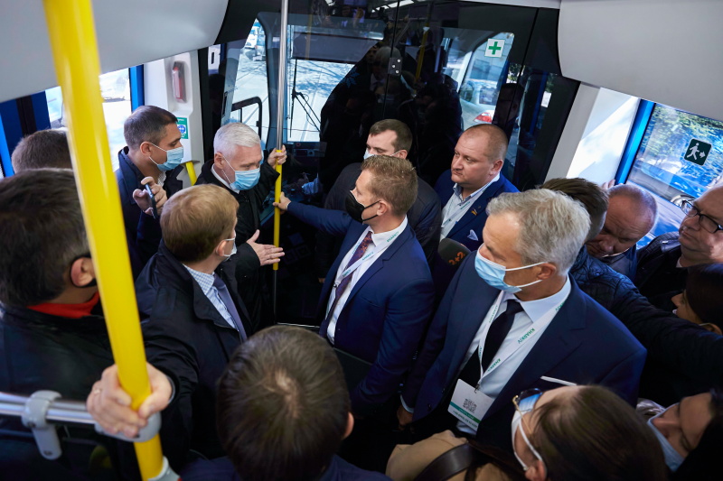 Підписання меморандуму і презентація швейцарського трамвая «Stadler» - 11