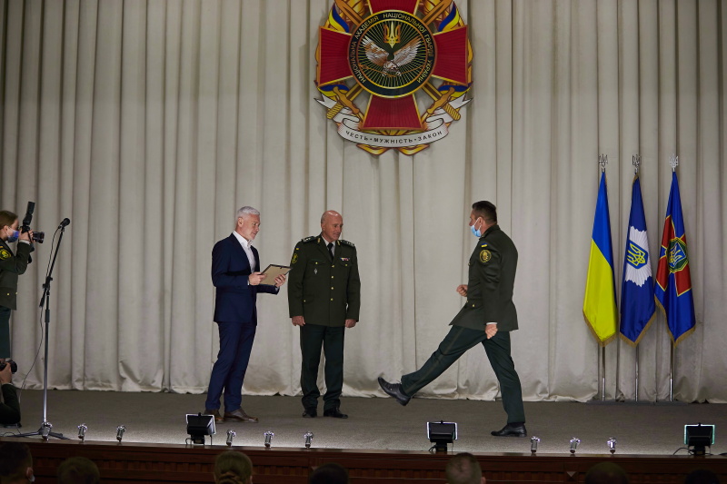 Ігор Терехов вручив нагороди співробітникам Академії Нацгвардії - 7