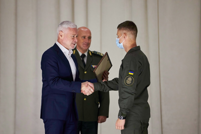 Ігор Терехов вручив нагороди співробітникам Академії Нацгвардії - 8