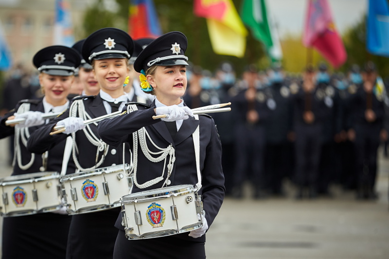 У Харкові склали присягу майбутні поліцейські - 23