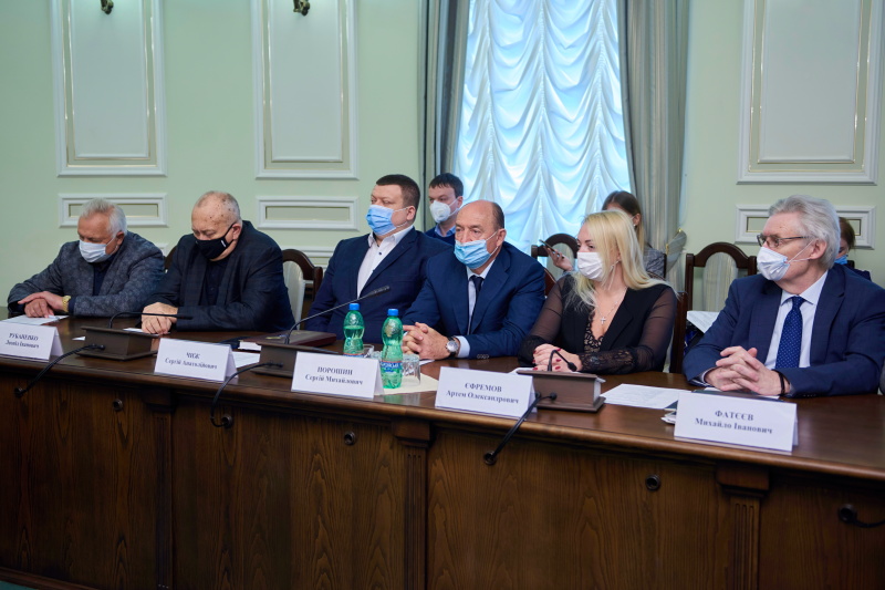 Круглий стіл, присвячений розробці Стратегії розвитку підприємництва - 18