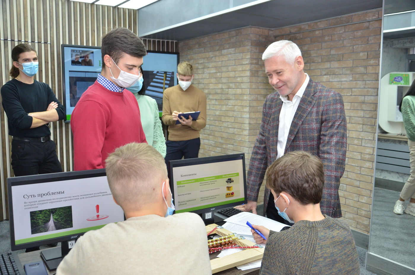 У харківських школах створюють сучасні медіа-центри - 17