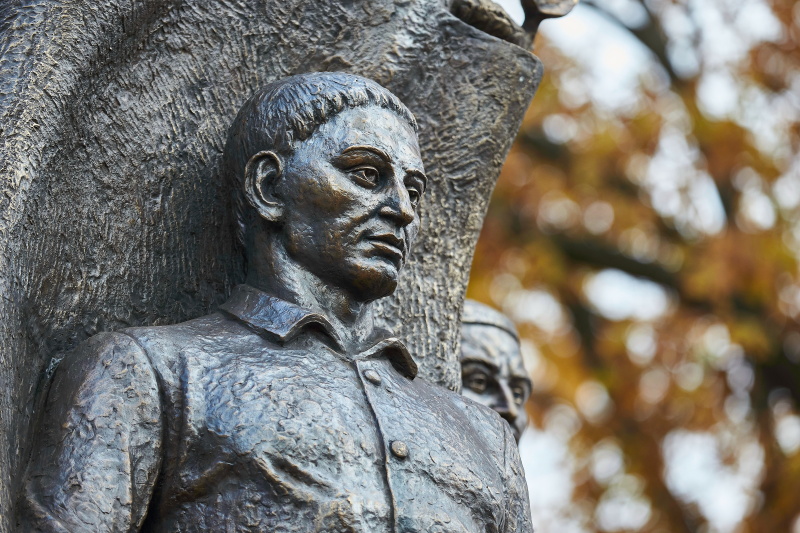 У Харкові відкрили Сквер мислителів - 22