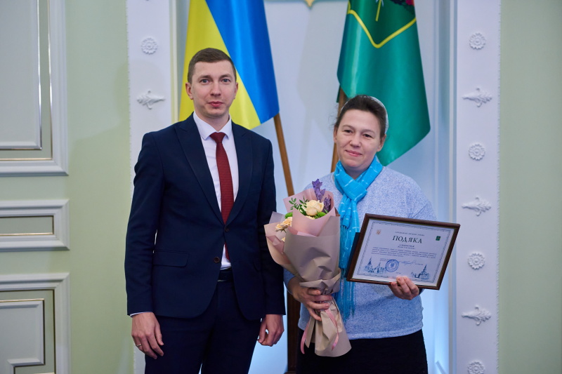 У міськраді вручили нагороди матерям-героїням - 6