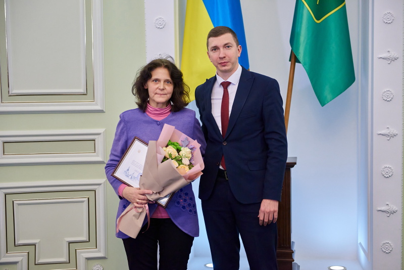 У міськраді вручили нагороди матерям-героїням - 15