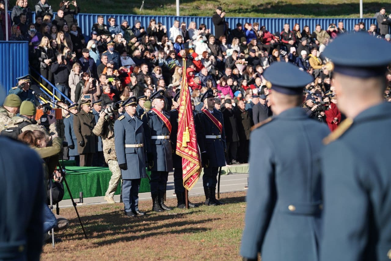 В університеті імені Кожедуба пройшов випуск льотчиків - 1