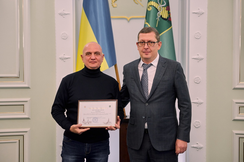 У міськраді вручили нагороди водіям та працівникам дорожнього господарства - 7