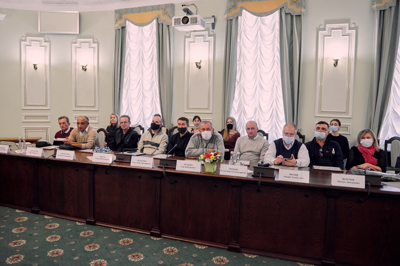 У міськраді вручили нагороди водіям та працівникам дорожнього господарства - 37