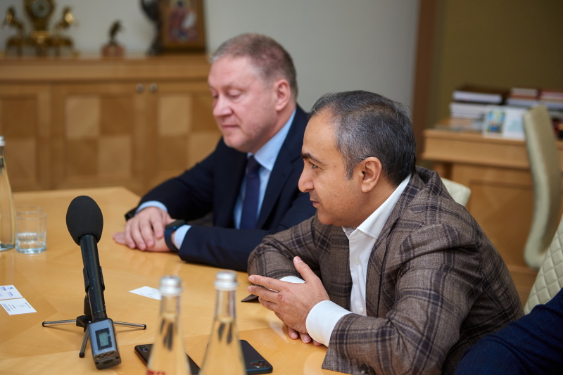 Ігор Терехов зустрівся з віце-президентом однієї із закордонних будівельних компаній - 2