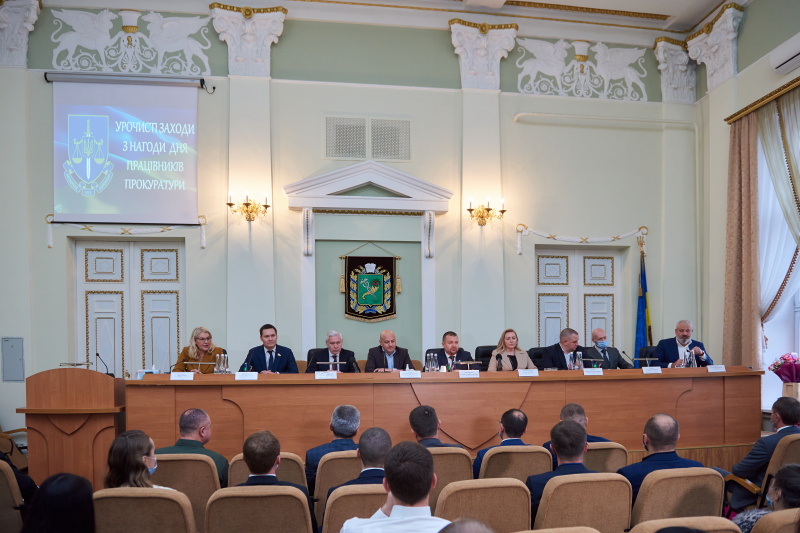 Ігор Терехов привітав працівників прокуратури з професійним святом