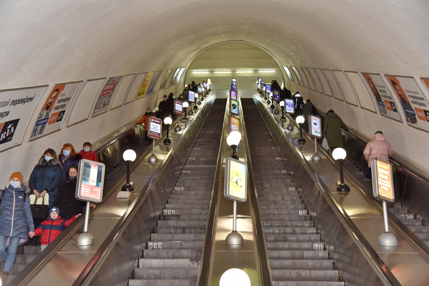 У харківському метро перевіряють роботу ескалаторів - 11