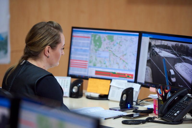 Нові світлофори, камери та велодоріжки - у Харкові створюють систему безпечного руху - 9