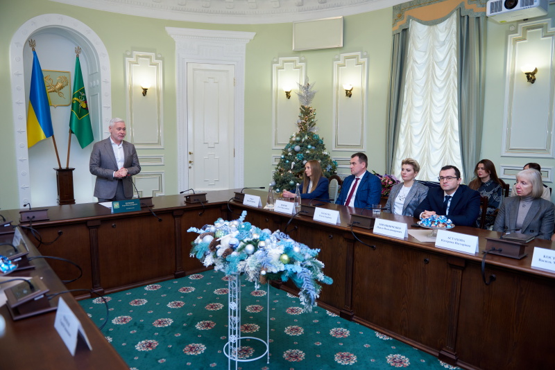 Ігор Терехов нагородив лауреатів щорічної премії міської ради