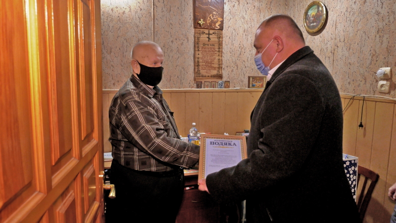 «Харківські теплові мережі» привітали з новорічними святами сумлінних споживачів
