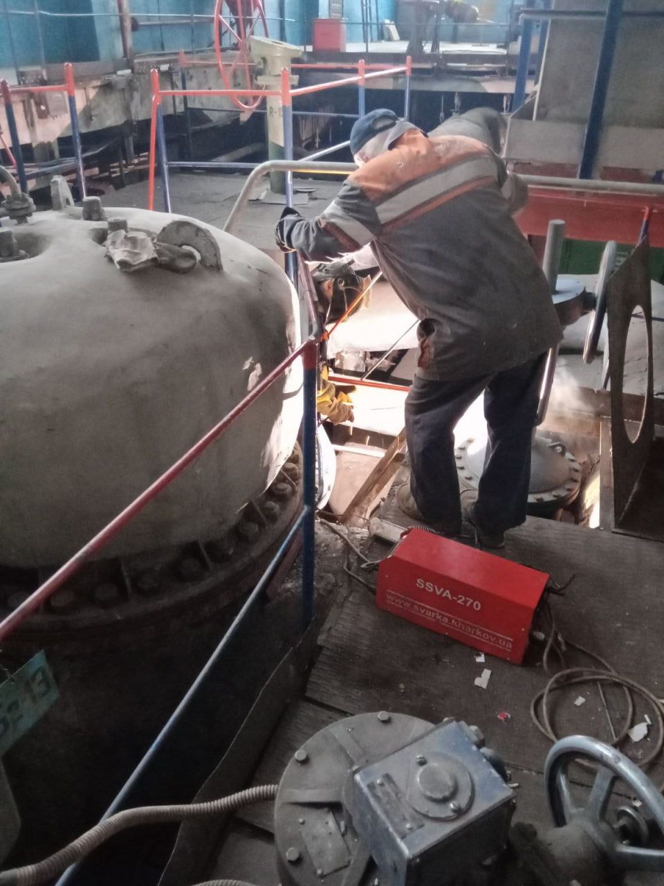 «Тепломережі» відновлюють трубопроводи у всіх районах Харкова