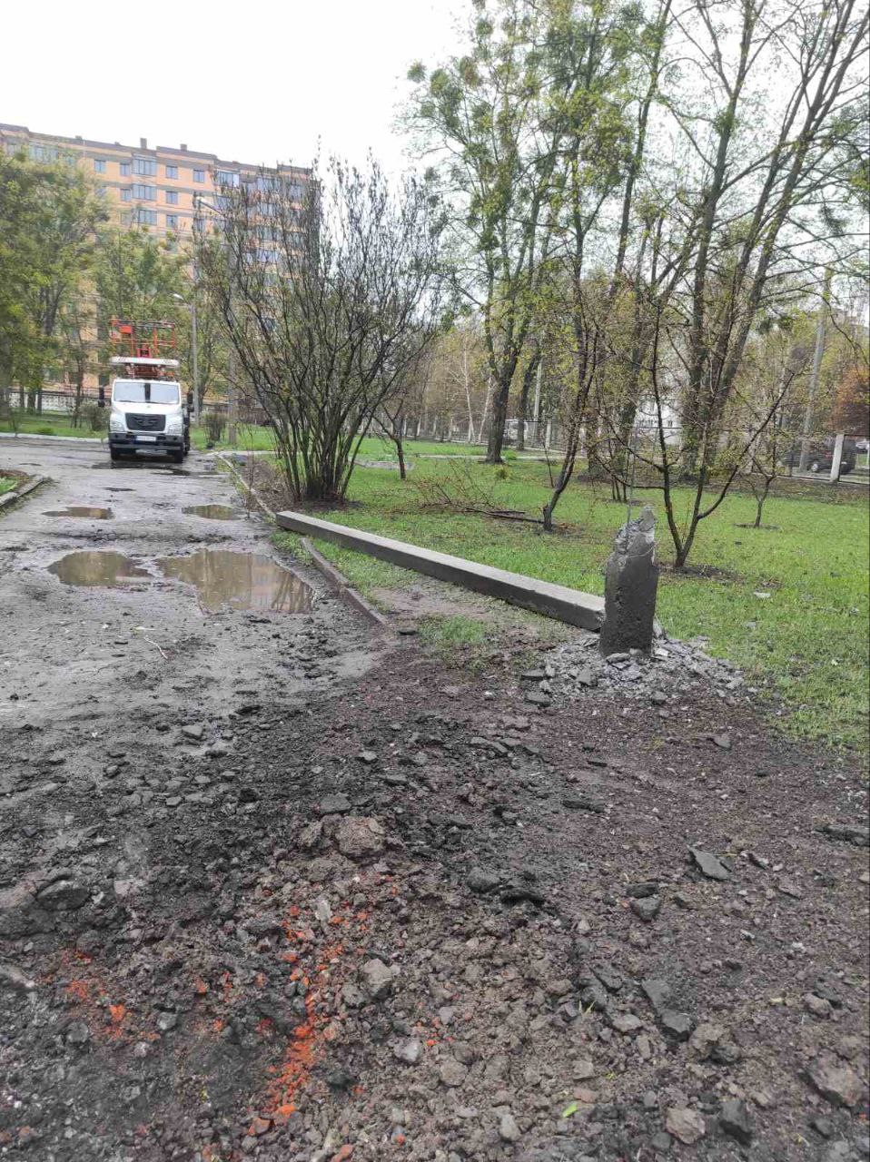 У Харкові продовжують відновлювати зовнішнє освітлення
