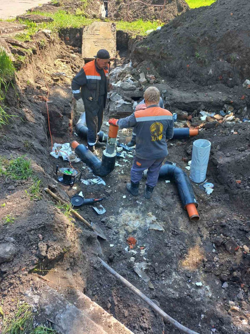 У місті триває реконструкція теплових мереж - 14