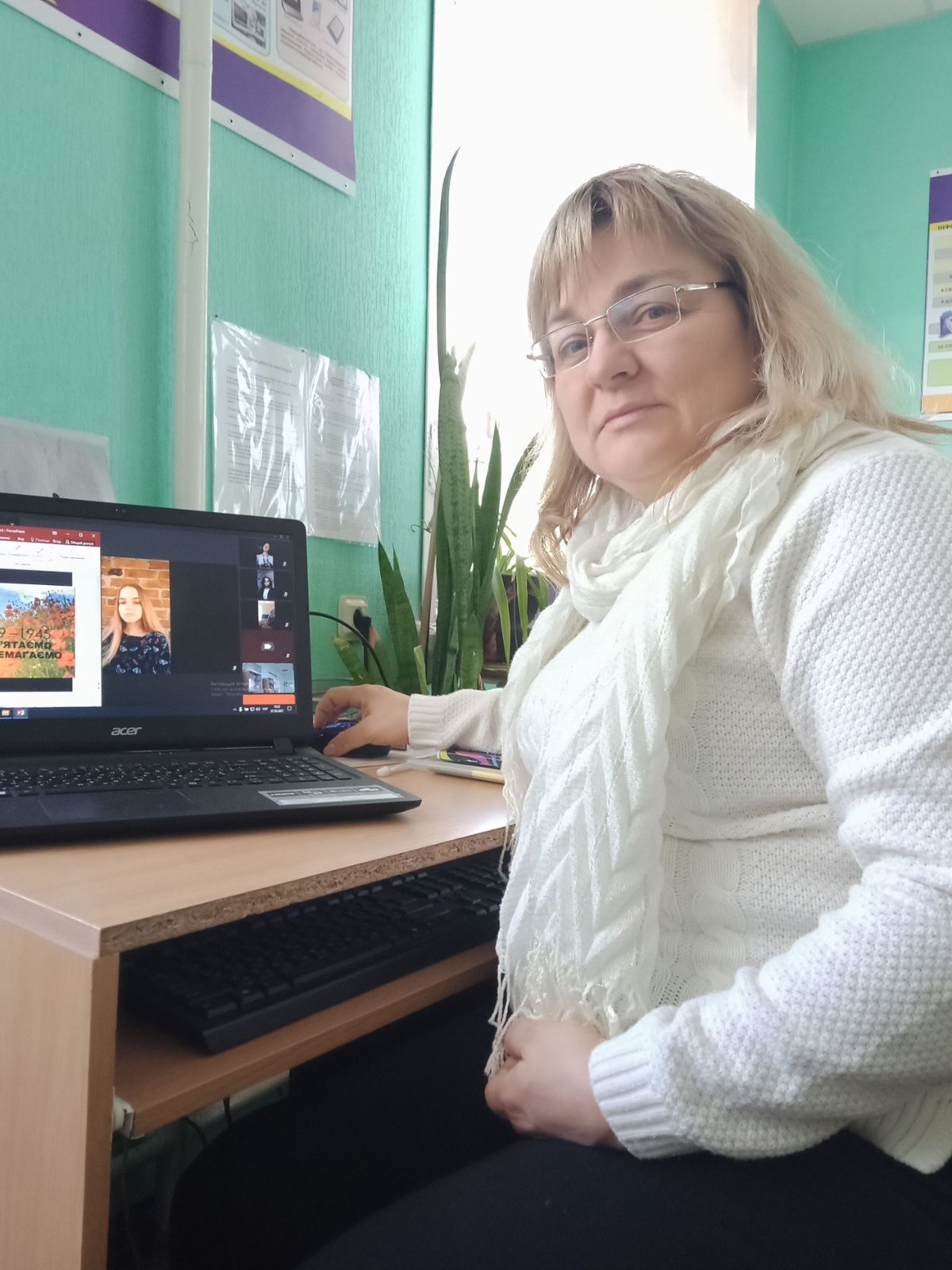 У школах Немишлянського району триває дистанційне навчання - 12