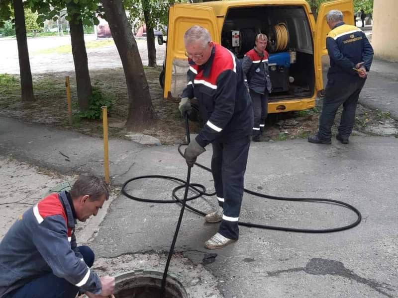 У Харкові оперативно відновлюють подачу води