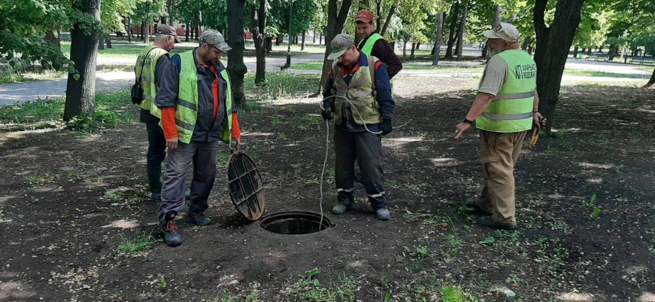 У місті відновлюють зруйновані водоводи