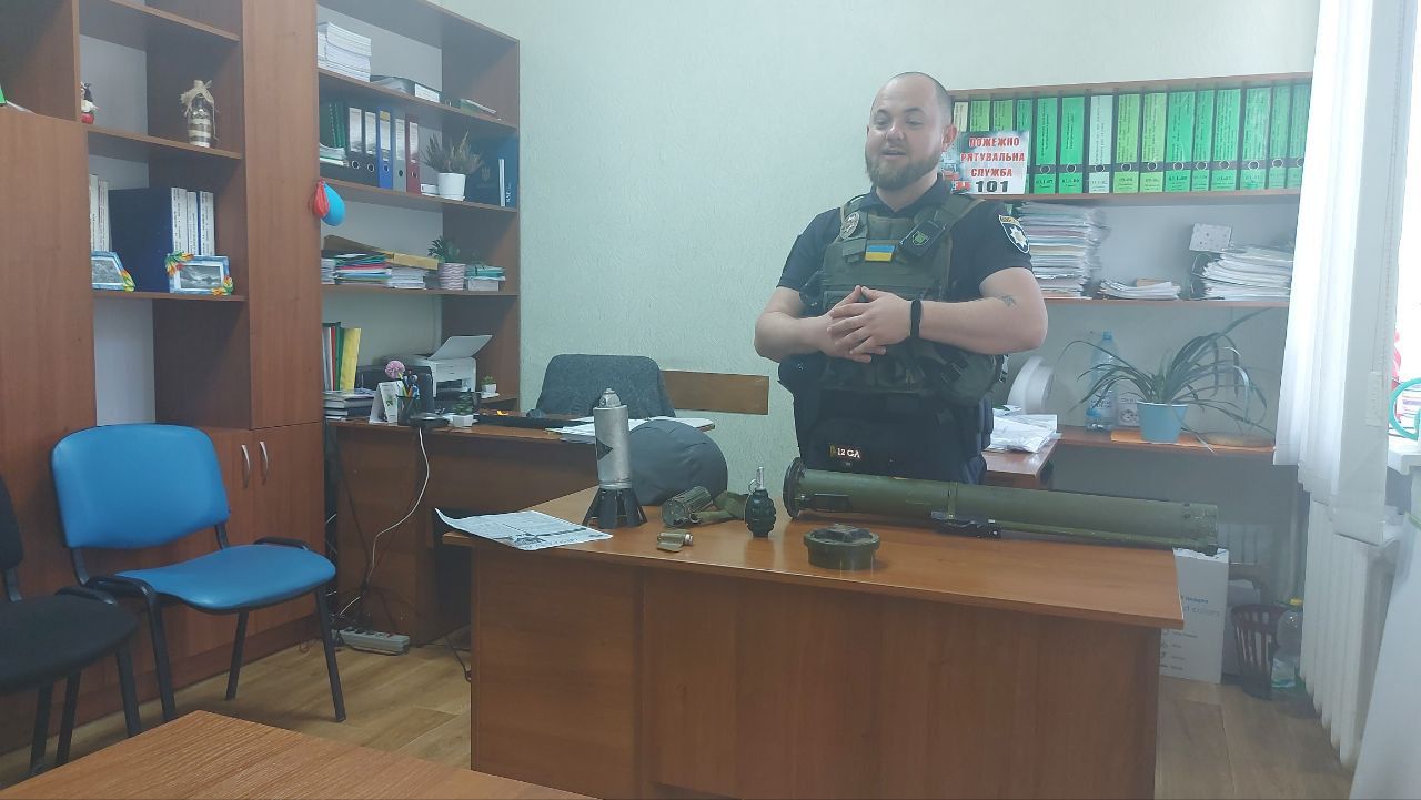Харківські поліцейські та рятувальники провели онлайн-зустріч зі школярами - 2