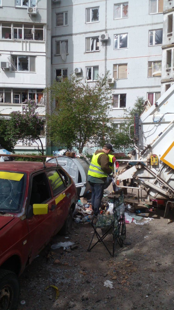 За тиждень КВПВ вивозить десятки тисяч кубометрів сміття   