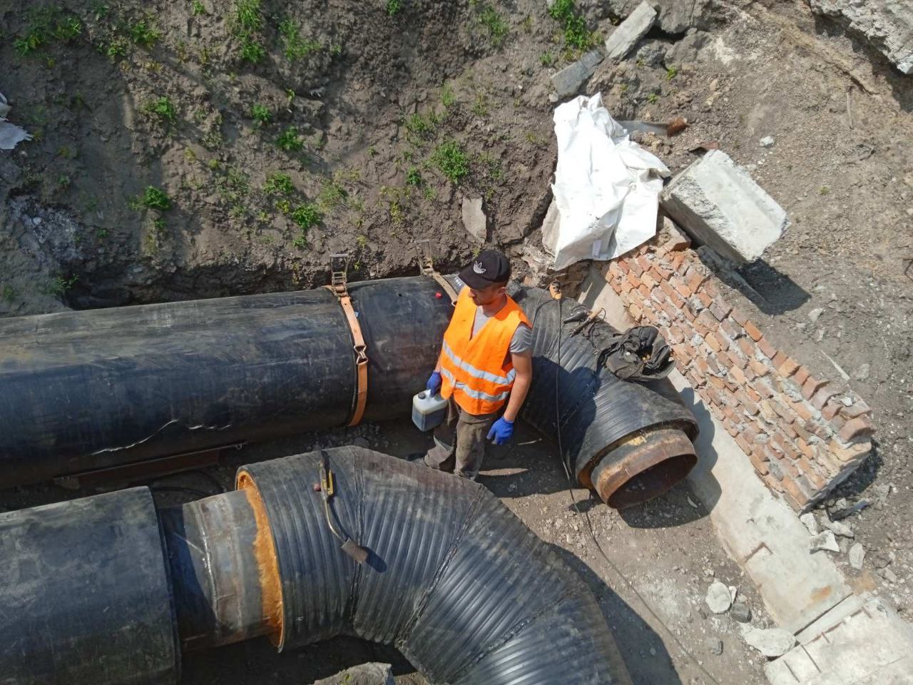На Салтівці поступово відновлюють гаряче водопостачання - 2