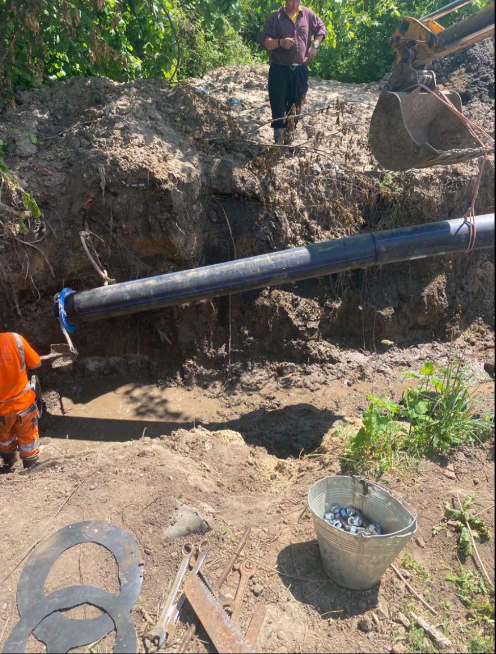 У Київському районі відновлюють пошкоджені обстрілами водоводи - 2