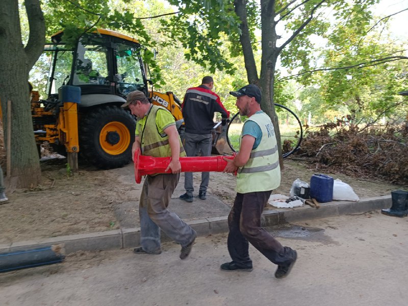 На Північній Салтівці відновлюють подачу води - 5