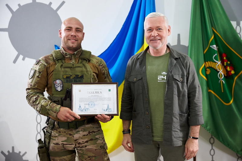 У Харкові нагородили молодих представників волонтерського руху - 11