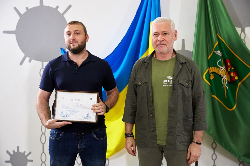 У Харкові нагородили молодих представників волонтерського руху - 13