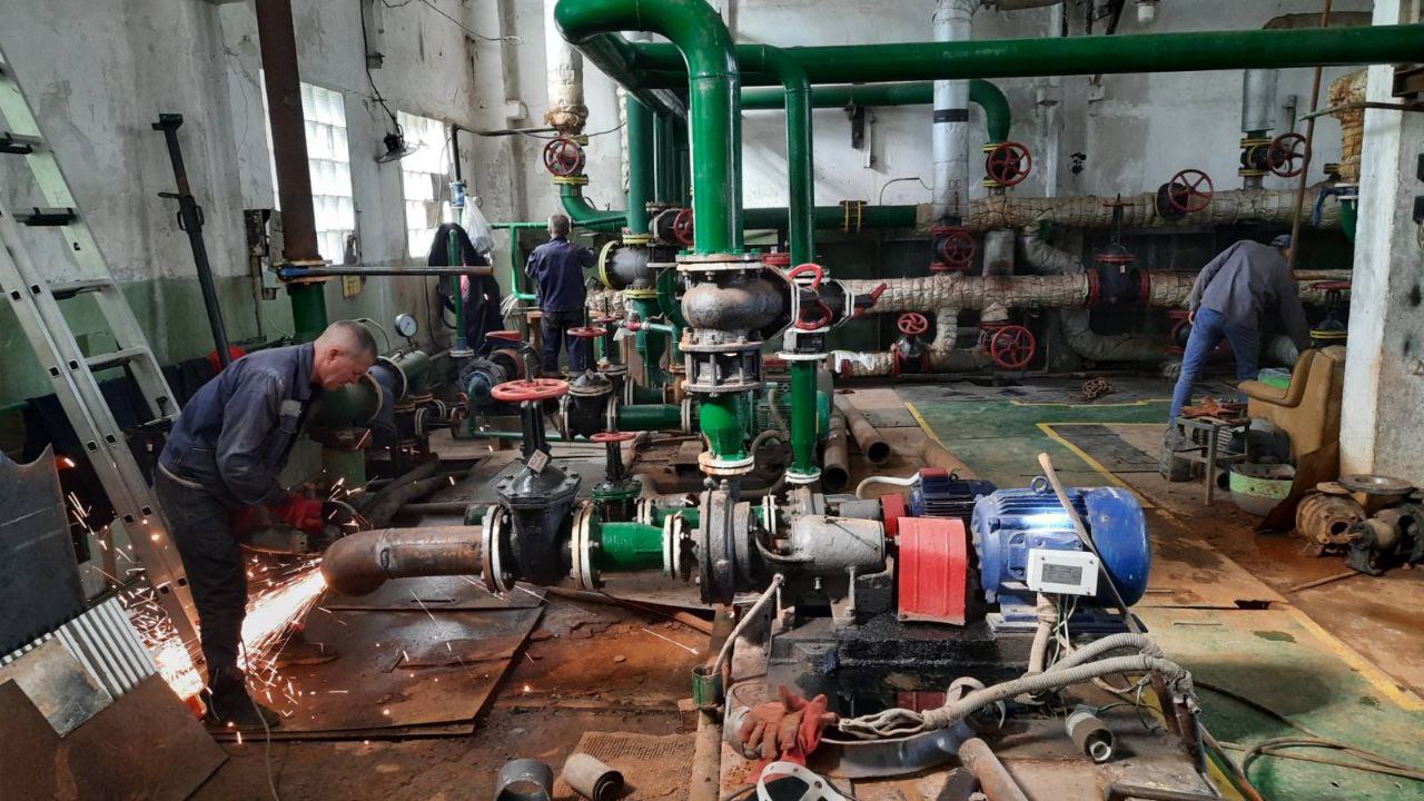 «Теплові мережі» пришвидшили роботи у центральних частинах міста - 1