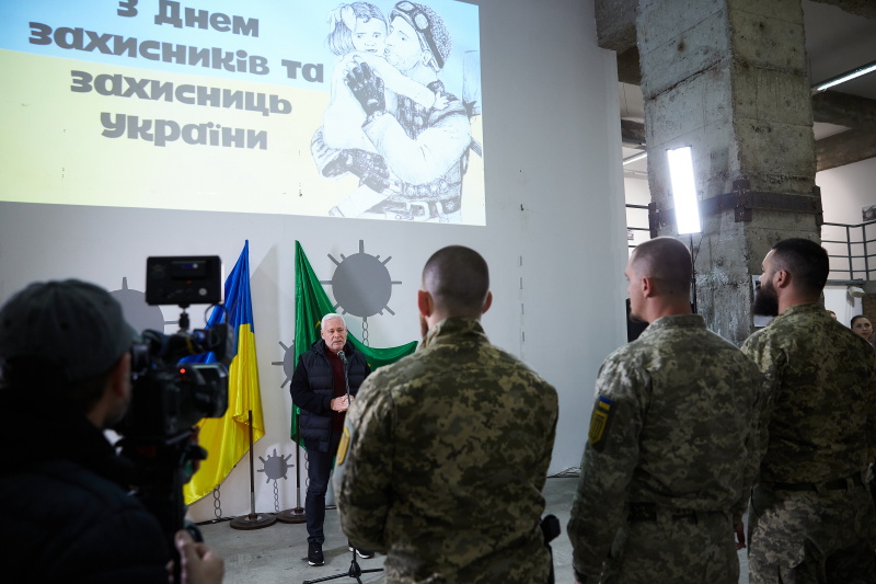 Ігор Терехов вручив нагороди військовим «Азова»