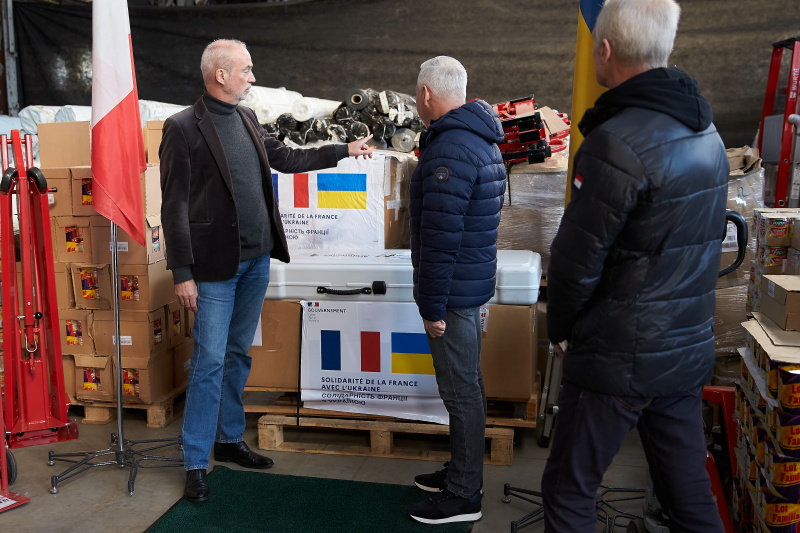 Харків отримав медикаменти та будівельні матеріали від французьких партнерів - 6