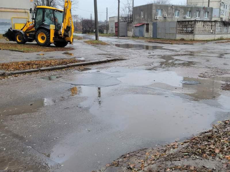 З початку року в Індустріальному районі ліквідували 240 пошкоджень на водоводах - 2