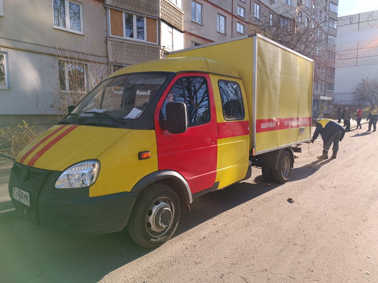 У Київському районі продовжують підключати воду споживачам