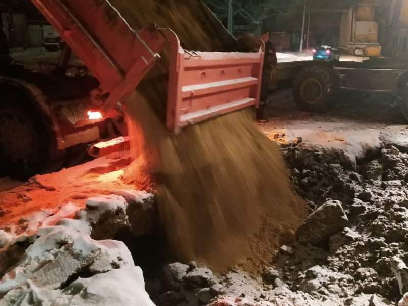 У Харкові усувають 25 аварій на водоводах - 2