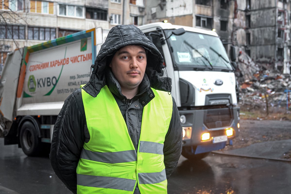 Працівники КВПВ повертаються з окупації