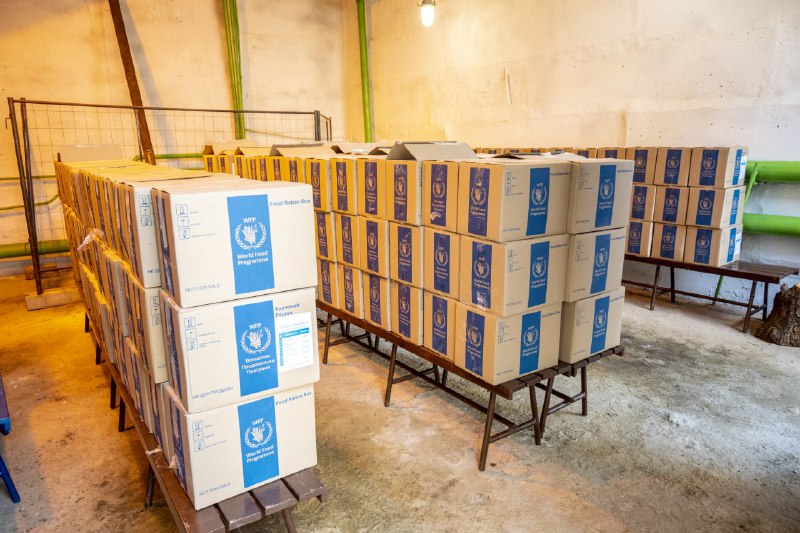 Працівники «Тепломереж» отримали продуктові набори - 2