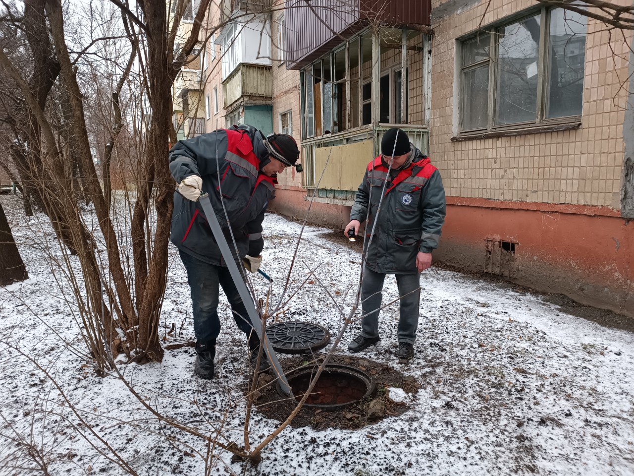 У Салтівському районі відновлюють внутрішньобудинкові системи