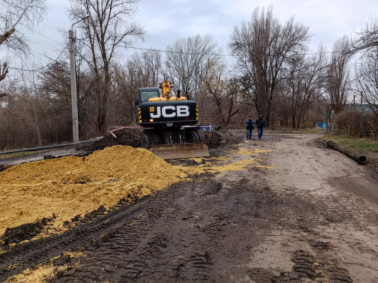 У Шевченківському районі завершили перекладання водоводу